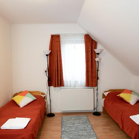 פץ' Liszt Apartman מראה חיצוני תמונה