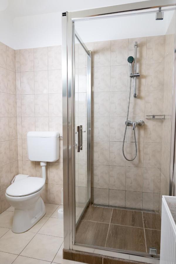 פץ' Liszt Apartman מראה חיצוני תמונה